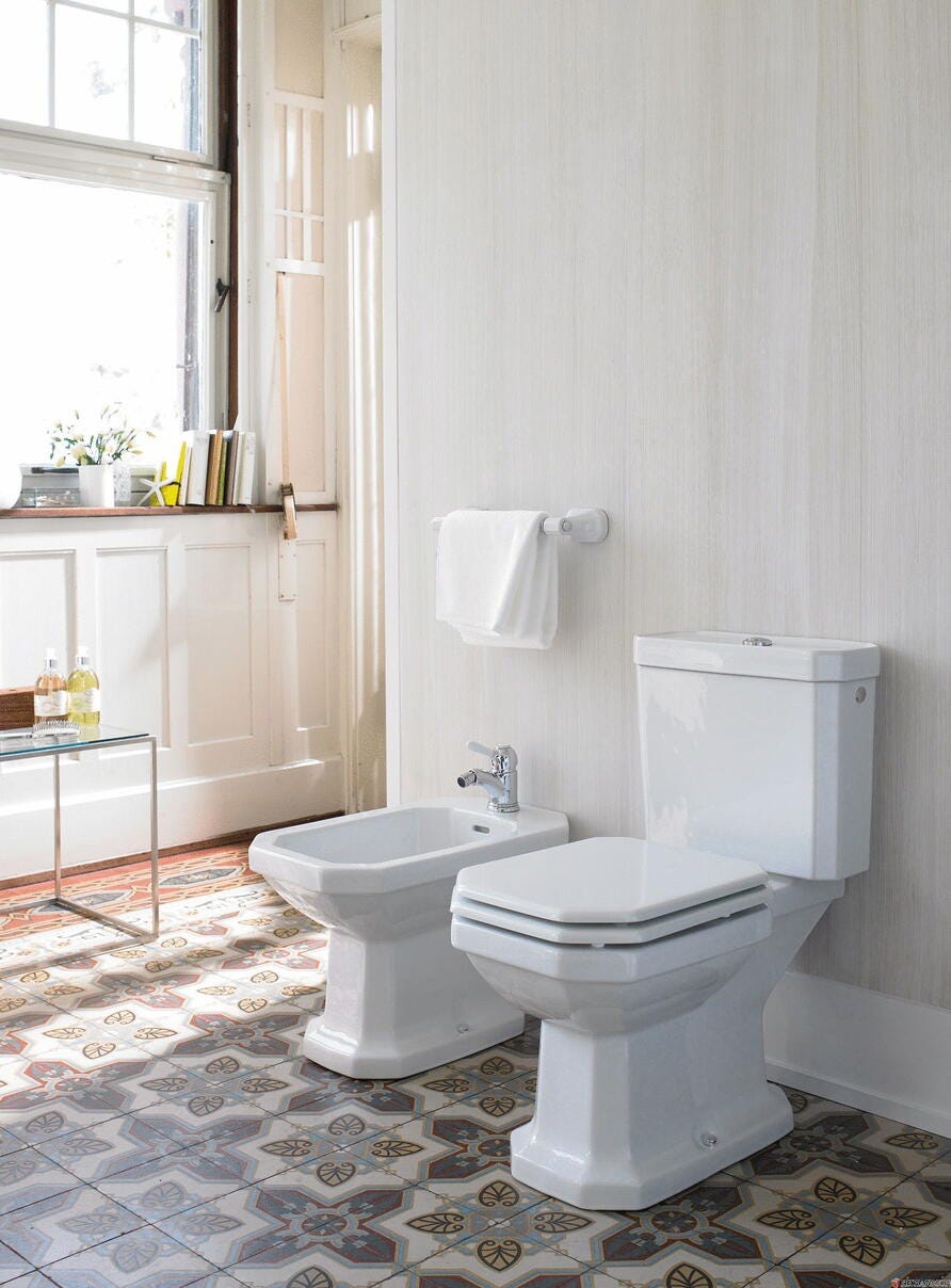 1930 - Ensemble WC sur pied
