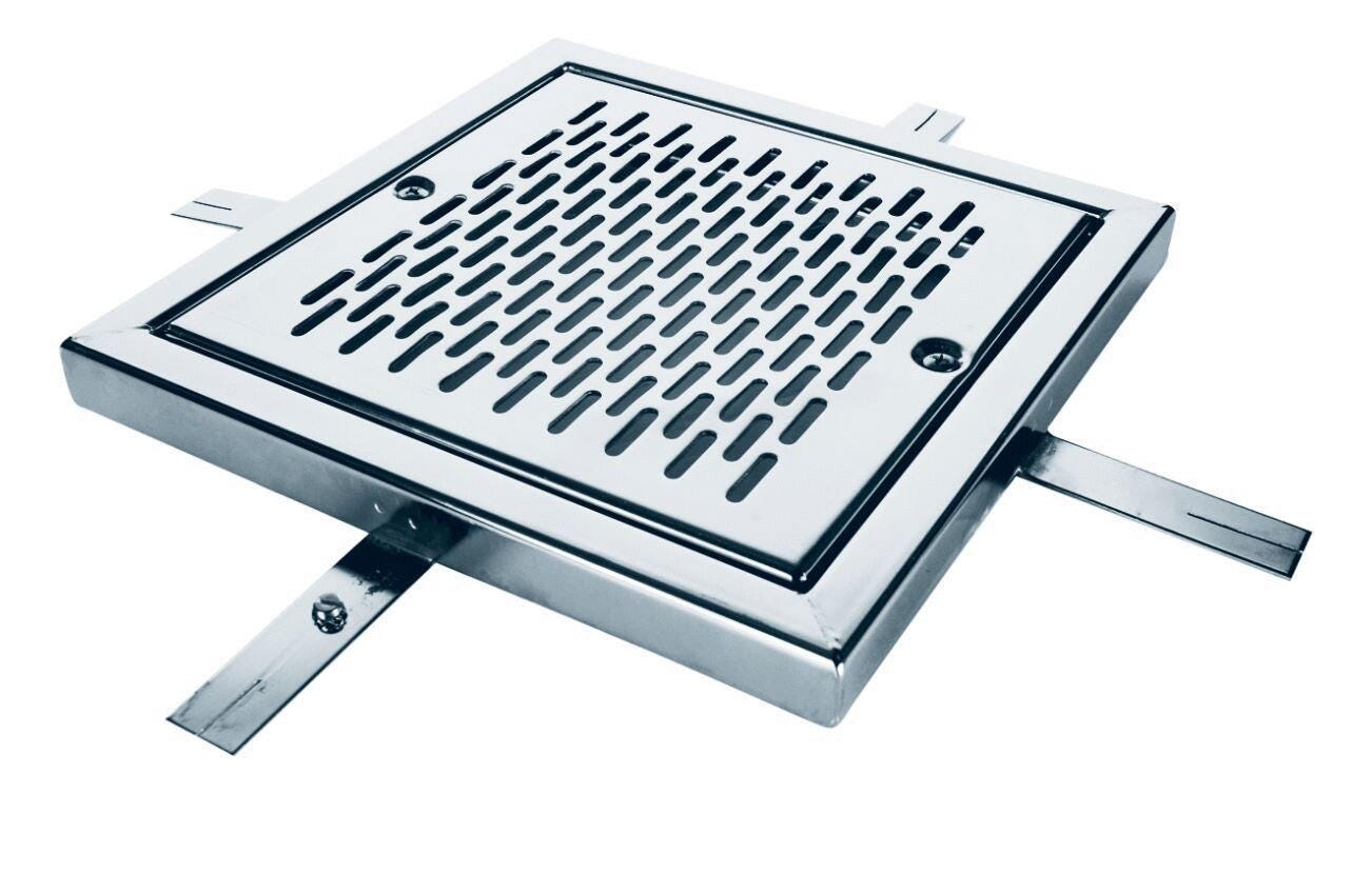 GRILLE - Piscine béton