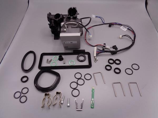 HYDRAUBLOC DROIT + CIRC.CLASSE A      7821539 DE DIETRICH PIECE RECHANGE BDR  [7821539]