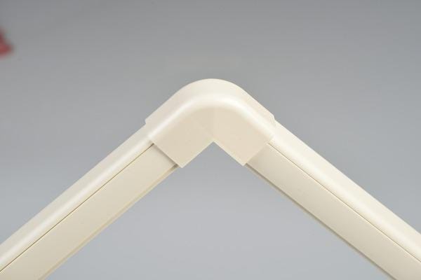 ANGLE EXTERIEUR IVOIRE 25X25MM        25AESTE