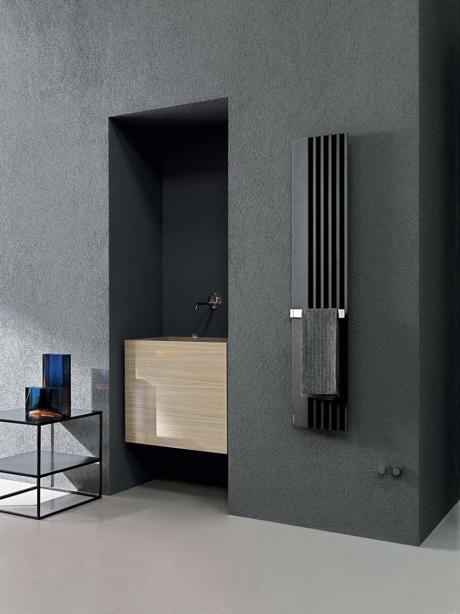 STEP BY STEP - Radiateur décoratif - version eau chaude - Aluminium recyclable