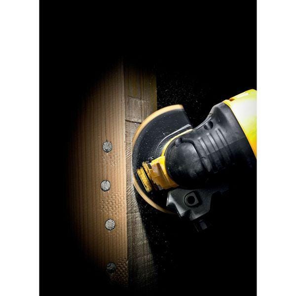 LAME POUR MULTI-CUTTER 30X43MM     DT20704-QZ BLACK&DECKER STANLEY CONSTRUC.  [DT20711-QZ]