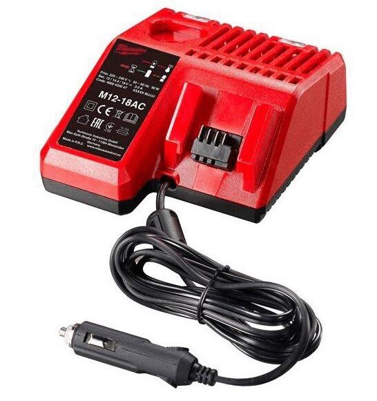 CHARGEUR DE BATTERIE - De voiture
