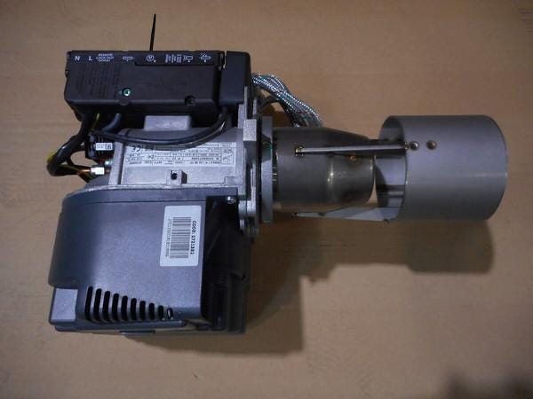 BRULEUR RIELLO 22KW SE FF             7681884 DE DIETRICH PIECE RECHANGE BDR  [7681884]