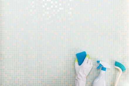 comment-nettoyer-carrelage-salle-de-bains