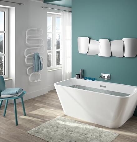idée salle de bains colorée