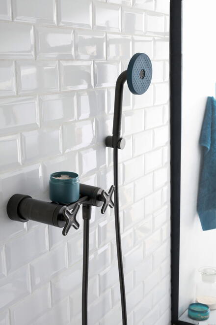 NOUVELLE VAGUE - Mitigeur douche mural avec raccords