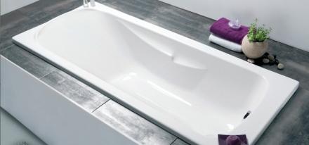 FORIA - 2 - Baignoire rectangulaire en Toplax avec jeu de 5 pieds