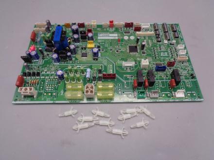 CARTE UNITE CENTRALE UK               7652250 DE DIETRICH PIECE RECHANGE BDR  [7652250]