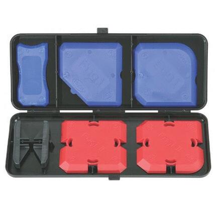 MAÇONNERIE - Coffret de spatules à joint