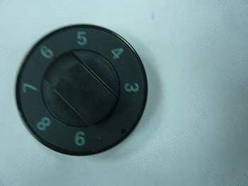 BOUTON REGLAGE                   DD  85555501 DE DIETRICH PIECE RECHANGE BDR  [85555501]