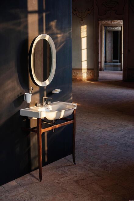 LAVABO SUR PIEDS - The New Classic