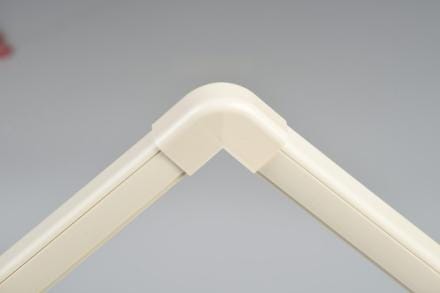 ANGLE EXTERIEUR IVOIRE 25X25MM        25AESTE