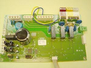 CARTE RELAIS DOMO+3 TEST         DD  88065531 DE DIETRICH PIECE RECHANGE BDR  [88065531]