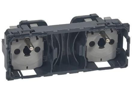 PRISE 2X2P+T F/B PRECABLEE EVO      LEG067124 MAGELEC