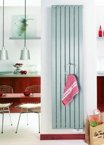 FASSANE VERTICAL - Radiateur électrique à fluide ThermoActif en acier