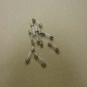 FUSIBLE 2 AT                     DD    S43561 DE DIETRICH PIECE RECHANGE BDR  [S43561]