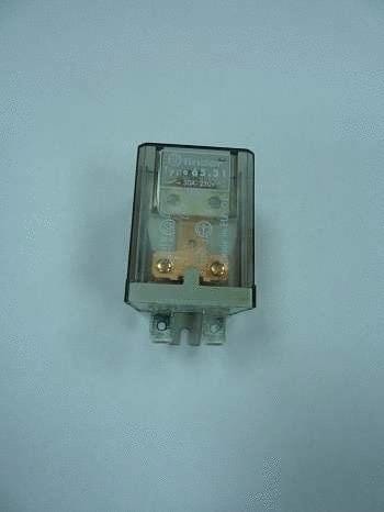 RELAIS FINDER 220V 30A               96568001 DE DIETRICH PIECE RECHANGE BDR