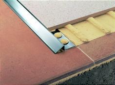 NOVONIVEL - Profilé pour séparer les pavements