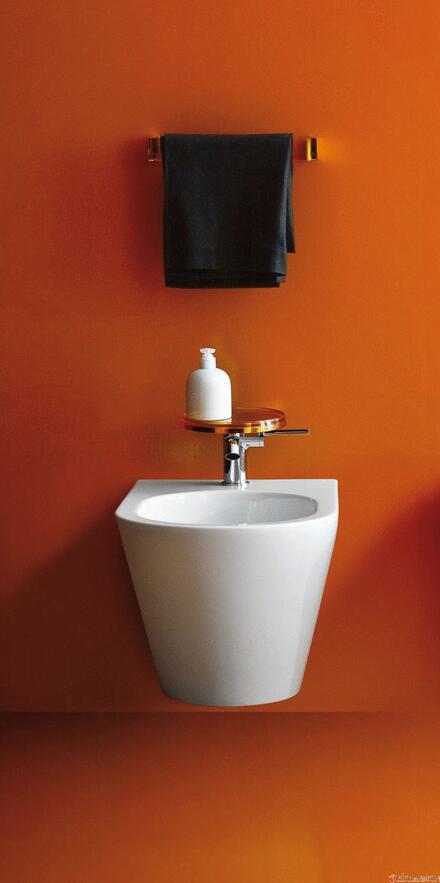 BIDET SUSPENDU