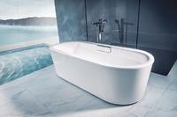 VOLUTE - Baignoire ovale en îlot en fonte émaillée