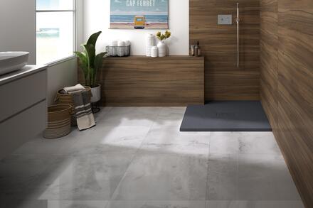 KINEROCK EVO - Receveur extra-plat texturé et coloré en Biolex