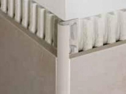 SCHLUTER-RONDEC-TSSG - Profilé pour angles sortants de murs et chants