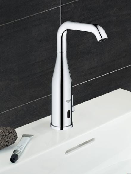 ESSENCE E - Mitigeur lavabo électronique à infrarouge
